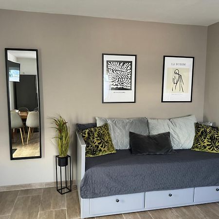 Tiger Apartment 2 ซินส์ไฮม์ ภายนอก รูปภาพ
