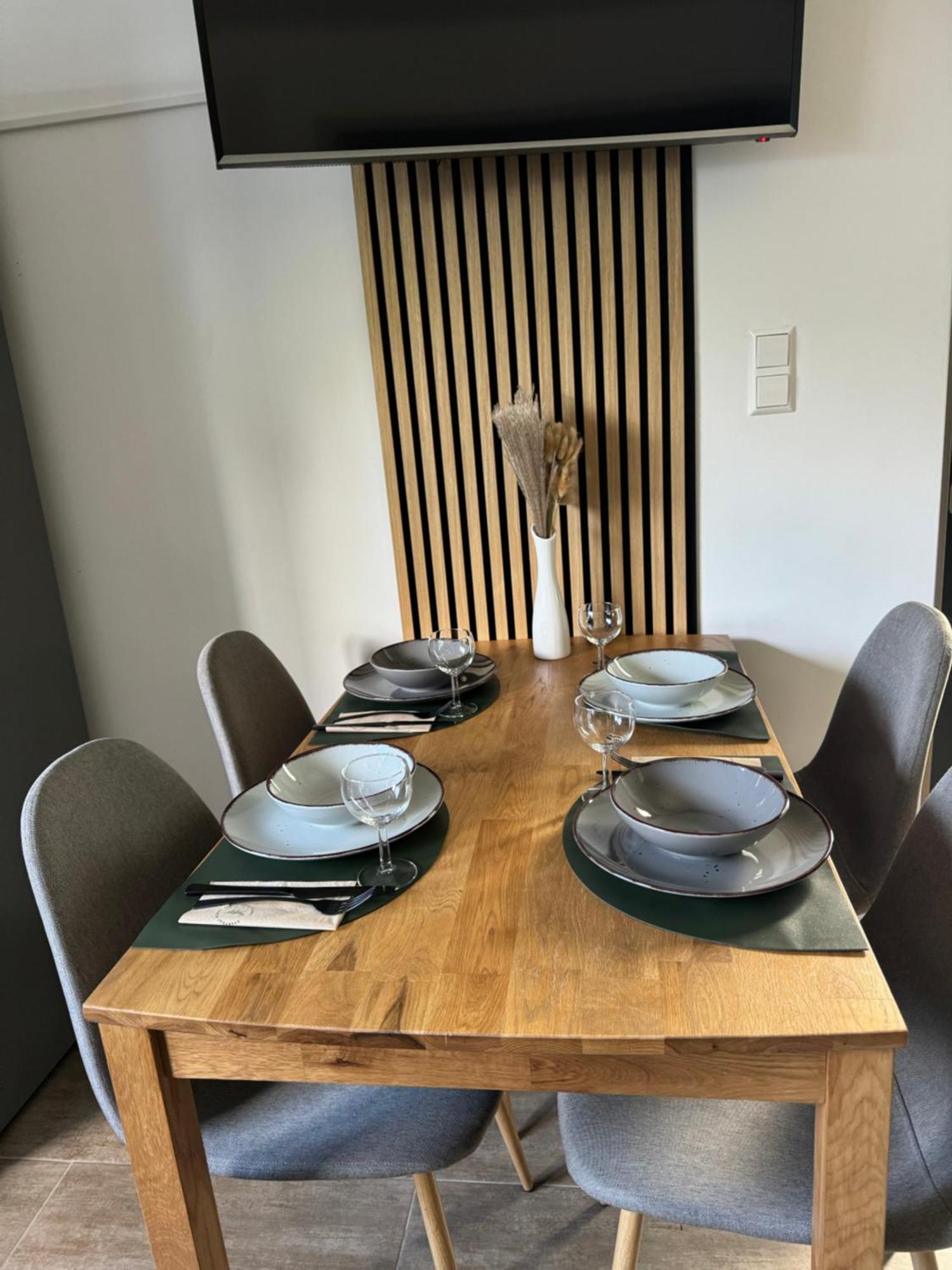 Tiger Apartment 2 ซินส์ไฮม์ ภายนอก รูปภาพ